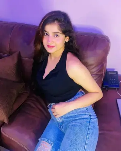 Call Girls Kapur Bawdi Cash On Delivery