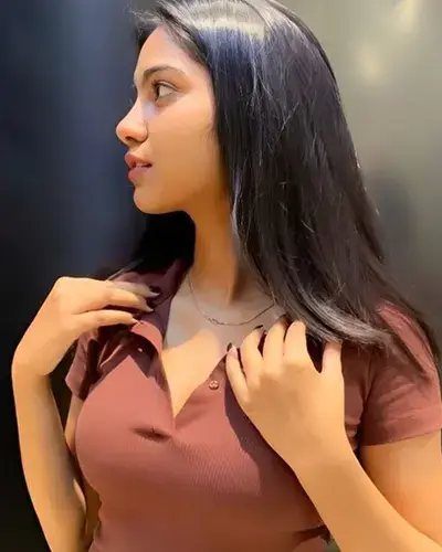 Escorts In Kapur Bawdi